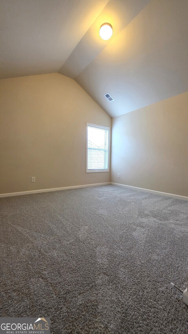 Building Photo - 5240 Brierstone Dr