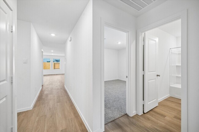 Building Photo - 12010 Noble Heart Dr