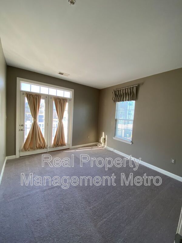 Building Photo - 7305 Elkridge Crossing Way