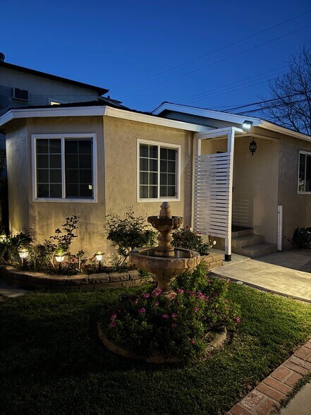 Primary Photo - 3823 Boyce Ave
