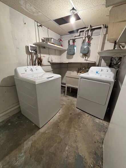 Building Photo - 103 Maitland Pl