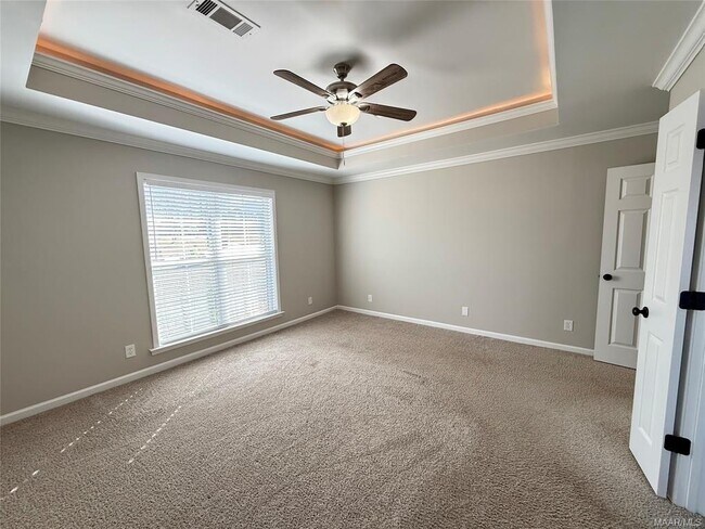 Building Photo - 614 Lorena Ct