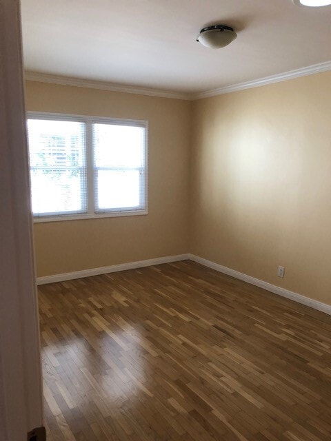 Bedroom Windows Right - 1334 E 1st St