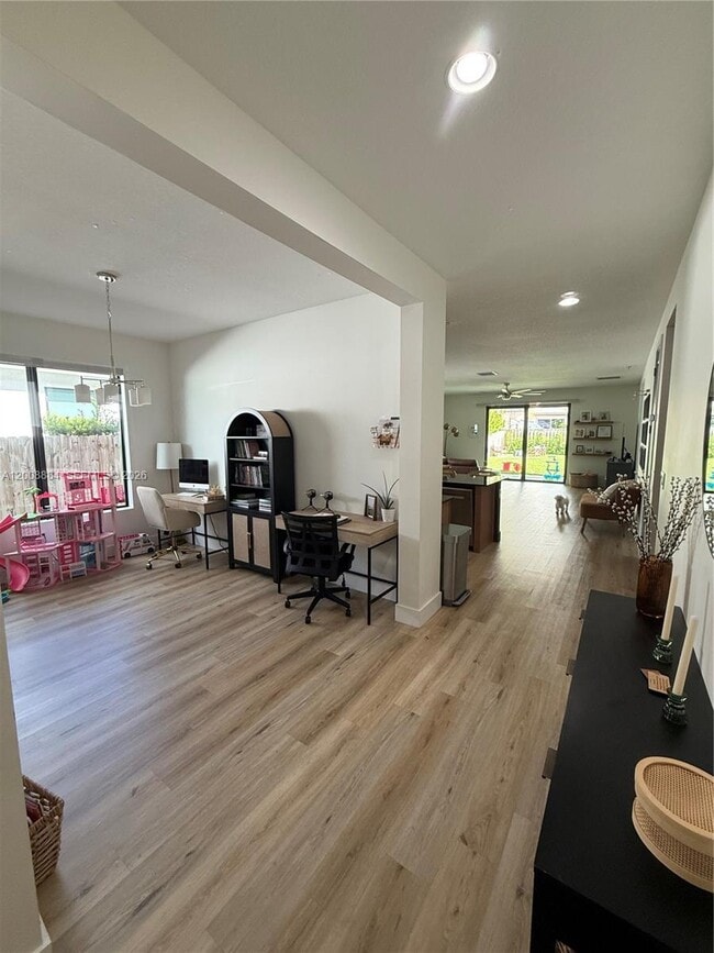 Building Photo - 2945 SE 3rd St