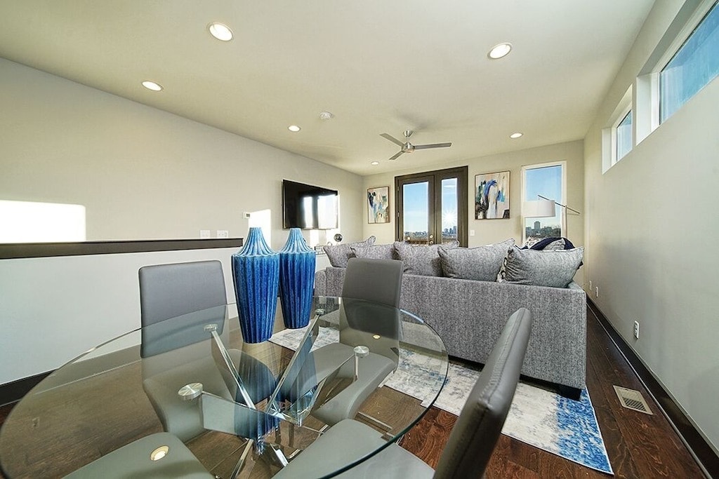 Dining Room/Living Room - 64 Fern Ave