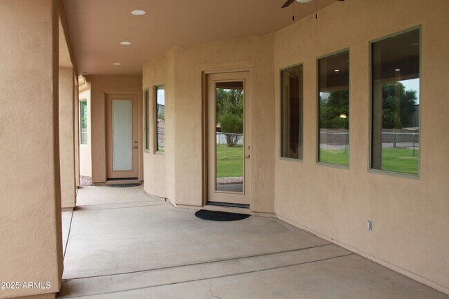 Building Photo - 13930 E Vallejo St