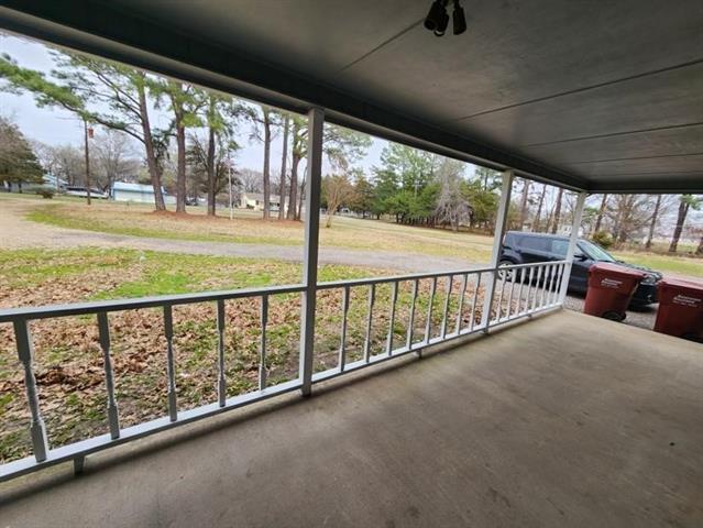 Building Photo - 1506 Mitchell Dr