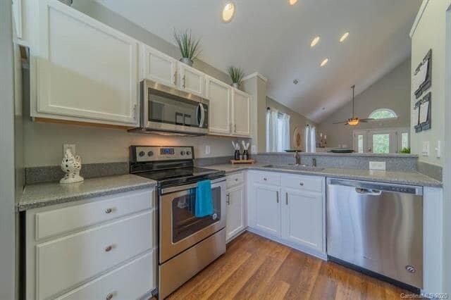 Building Photo - 7511 Pilot Cove Ct