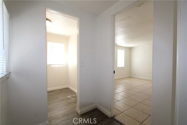 Building Photo - 3504 Crestmore Rd