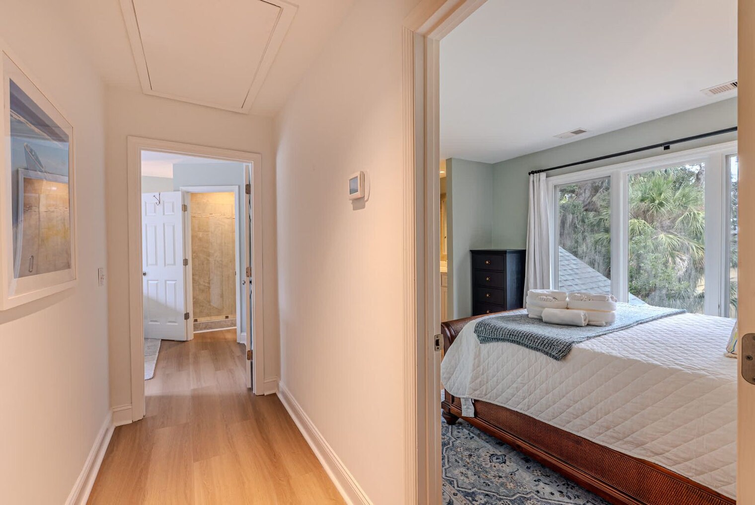 Building Photo - 8 Heath Dr