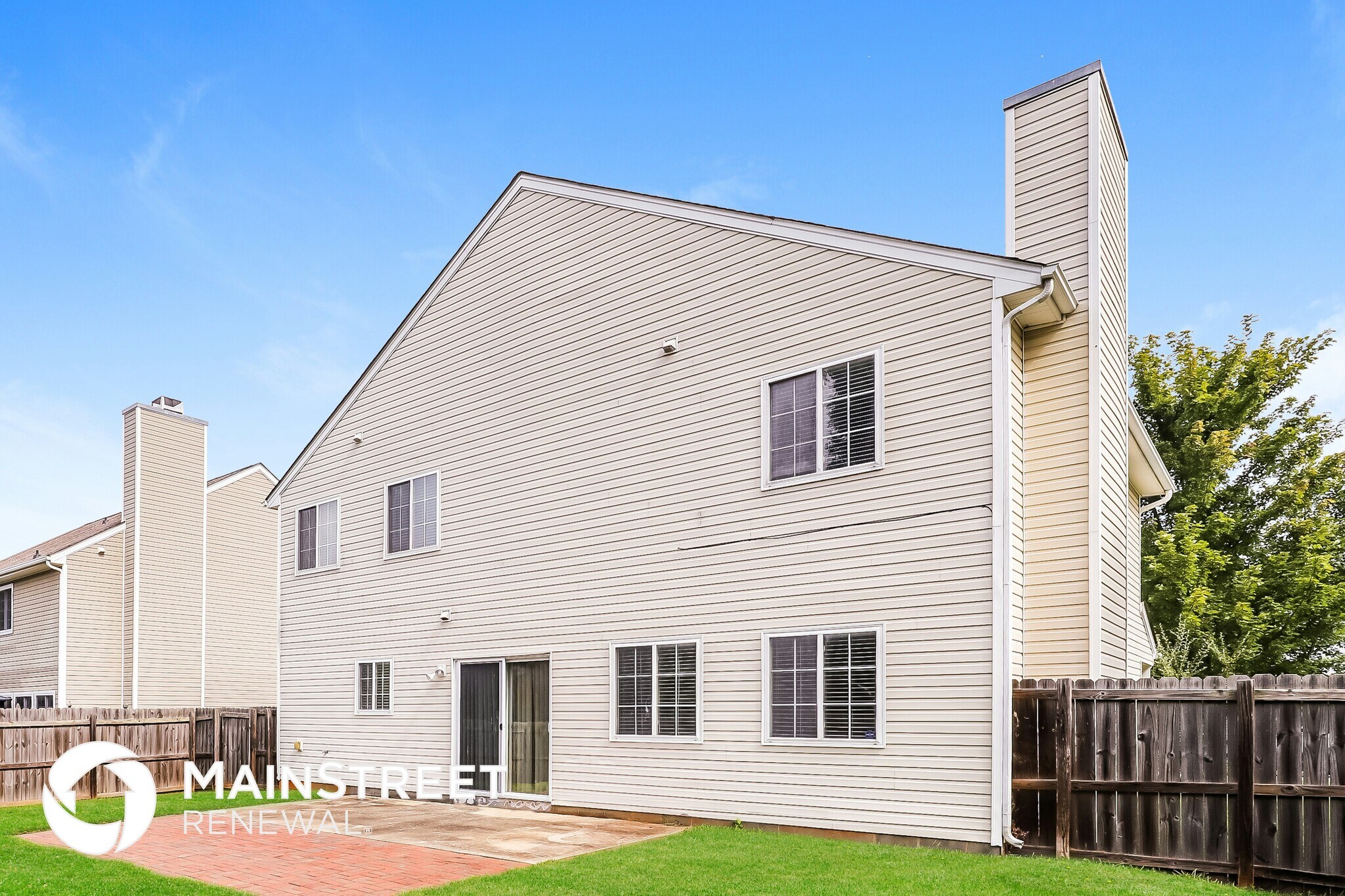 Building Photo - 706 Townsend Farm Dr