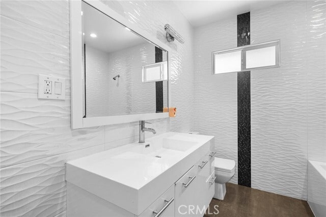 Building Photo - 1016 Linden Ave