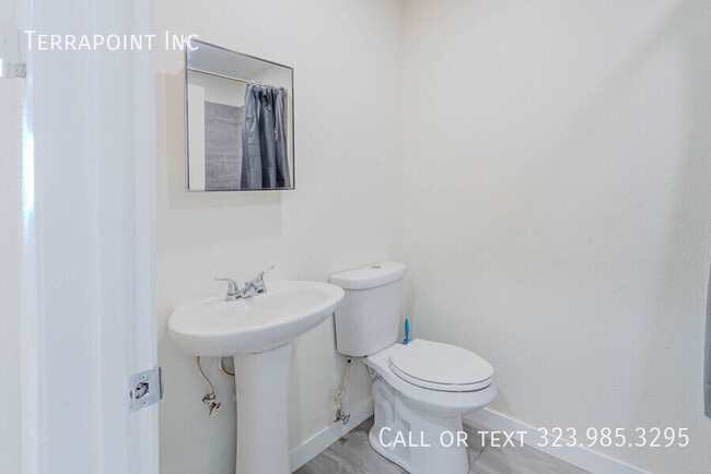 Building Photo - 456 S Breed St