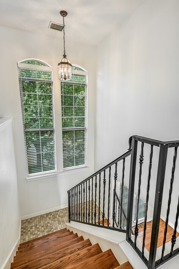 Building Photo - 4007 Gaines Ct
