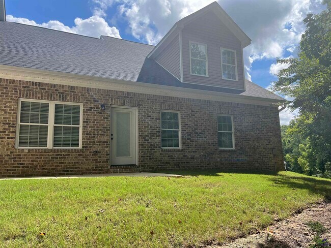 Building Photo - 250 High Ridge Ct