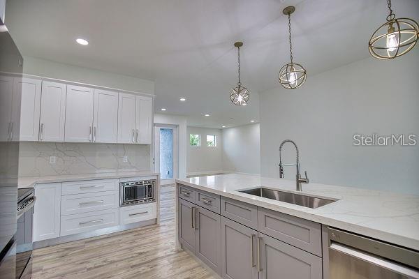 Building Photo - 17434 Oro Ct