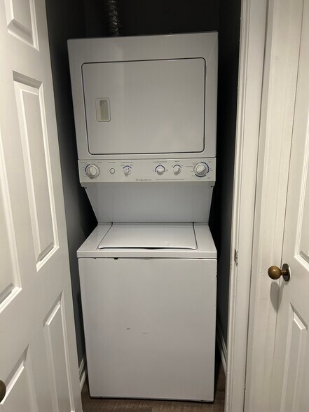 Laundry - 708 M.L.K. Jr Blvd