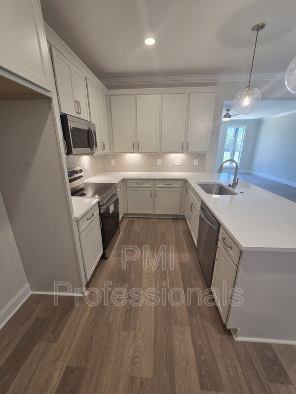 Building Photo - 1345 Rebecca Johns Dr