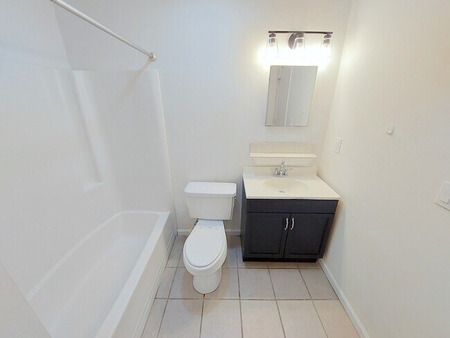 Building Photo - Beautiful Virginia Beach TownHome | 3BR, 2BA