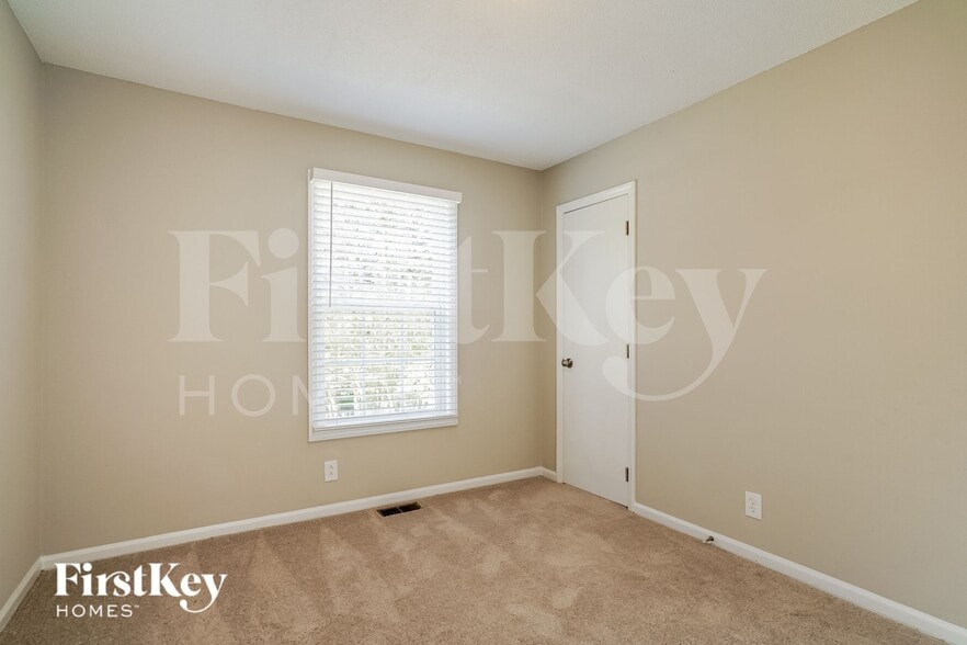 Building Photo - 103 Ware Ct