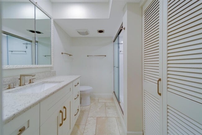 Building Photo - 170 Boca Ciega Point Blvd S