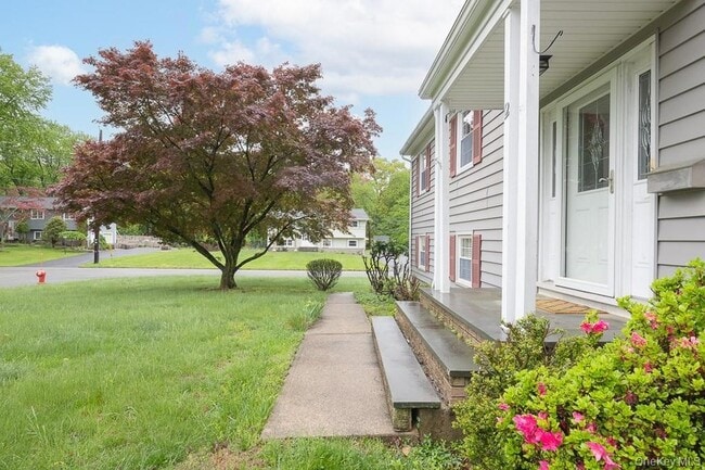 Building Photo - 12 Gerken Dr