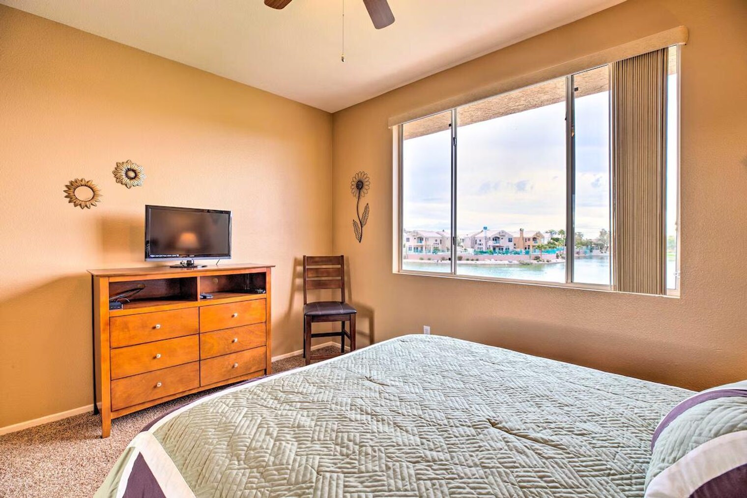 Building Photo - 16013 S Desert Foothills Pkwy