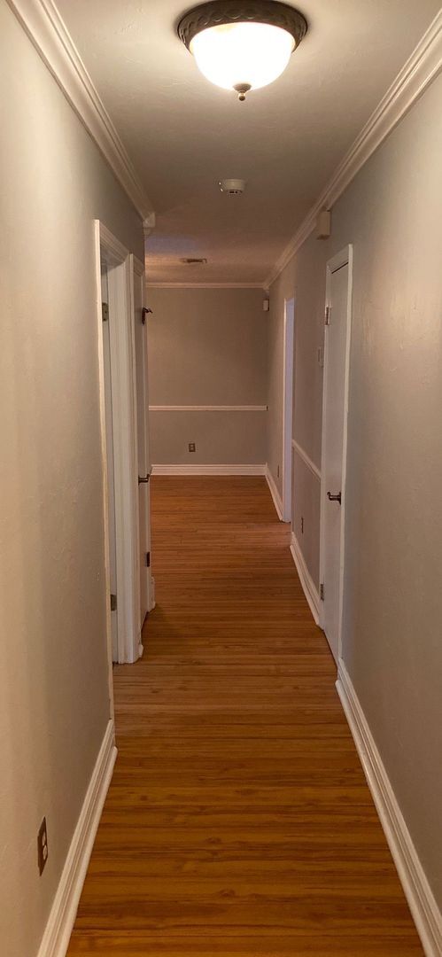 Building Photo - Single family home!