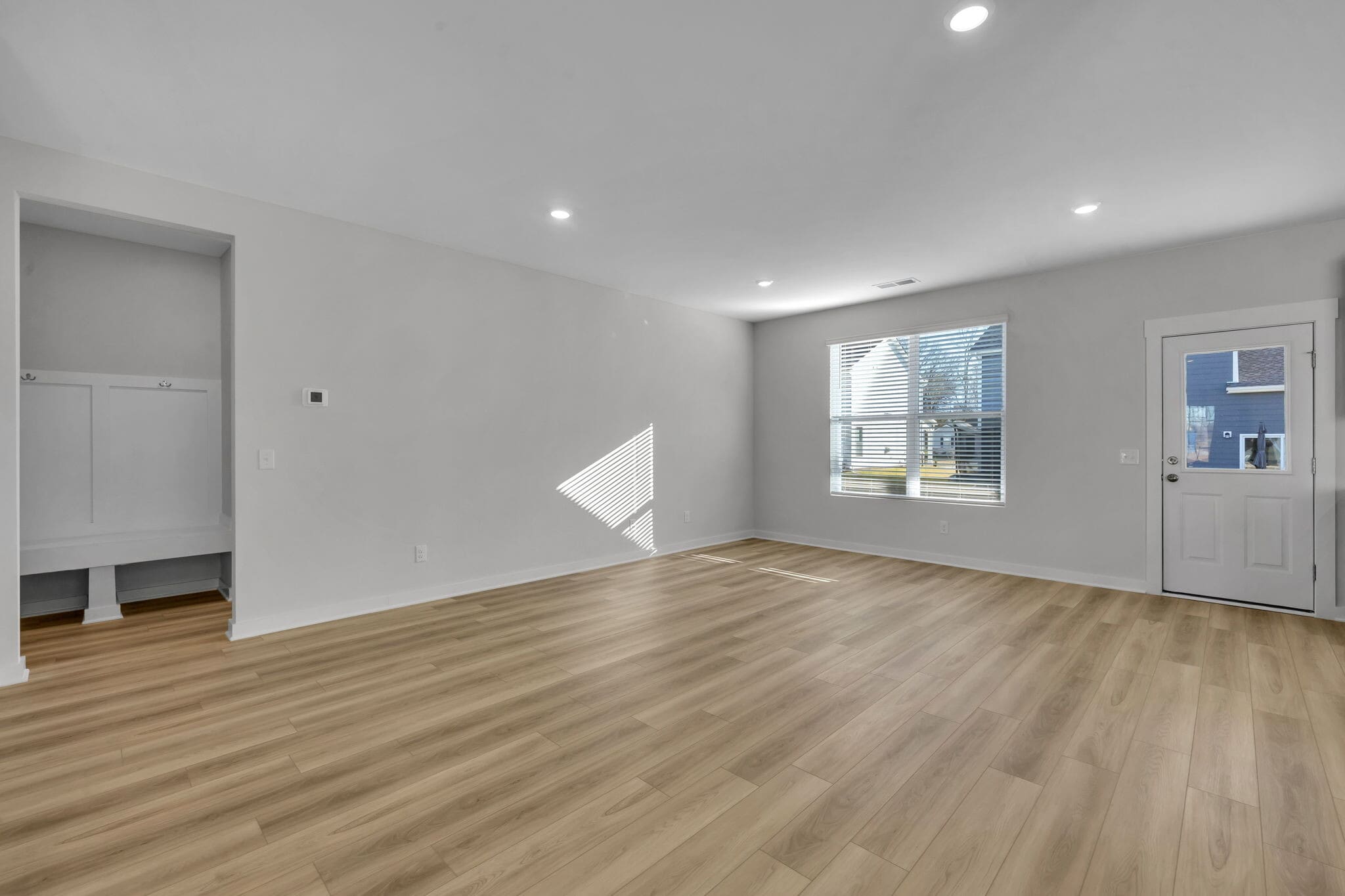 Building Photo - 361 Euclid Dr