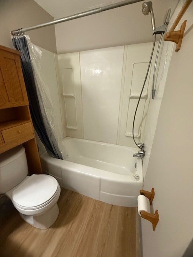 Building Photo - Malbec 4-Plex