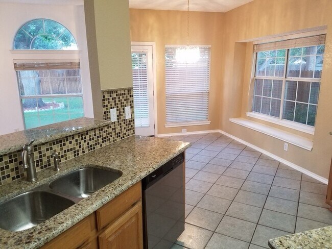 Building Photo - 6717 Carrington Dr