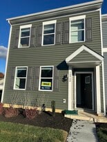 Building Photo - 10964 Farmerfield St