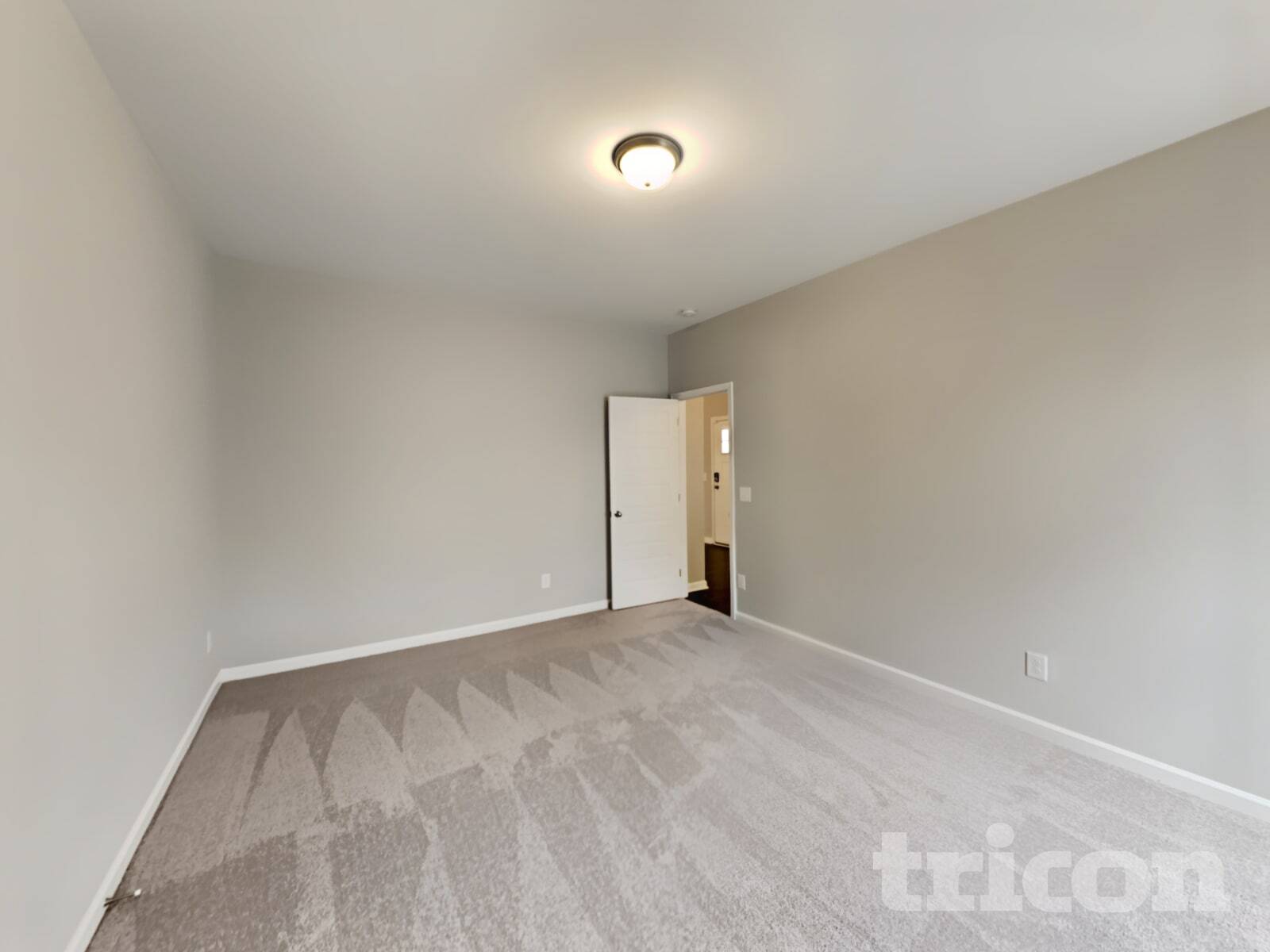 Building Photo - 738 Mitscher Dr
