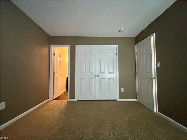 Building Photo - 103 Westover Ave