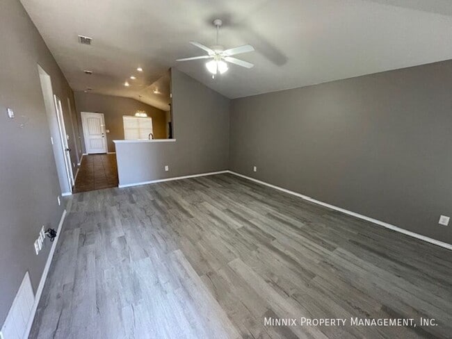 Building Photo - 5526 108th St