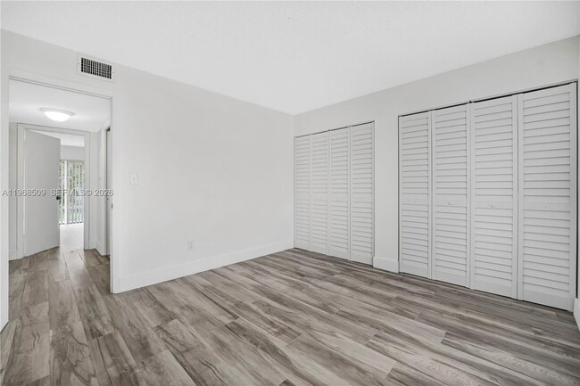 Building Photo - 20424 NW 15th Ave