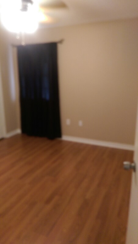 Building Photo - 4780 Pontchartrain Dr