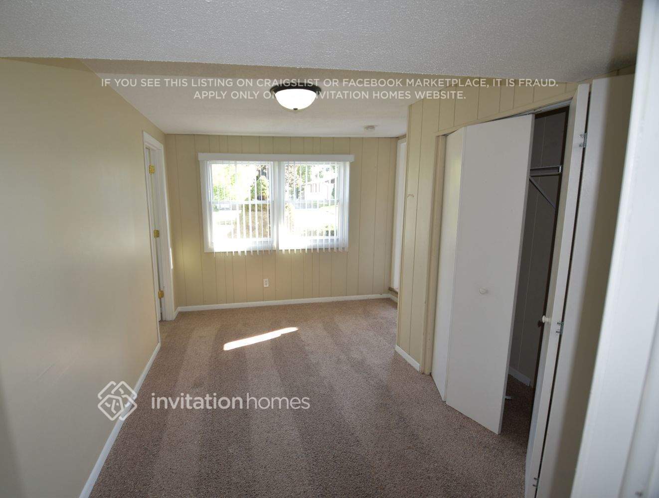 Building Photo - 7712 163rd Pl