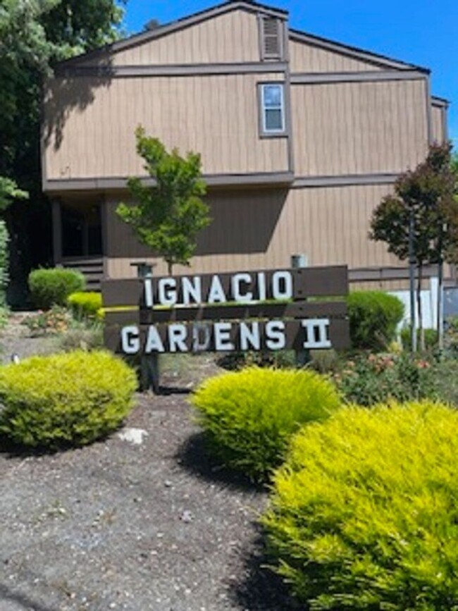 Building Photo - 507 Chabre Ct