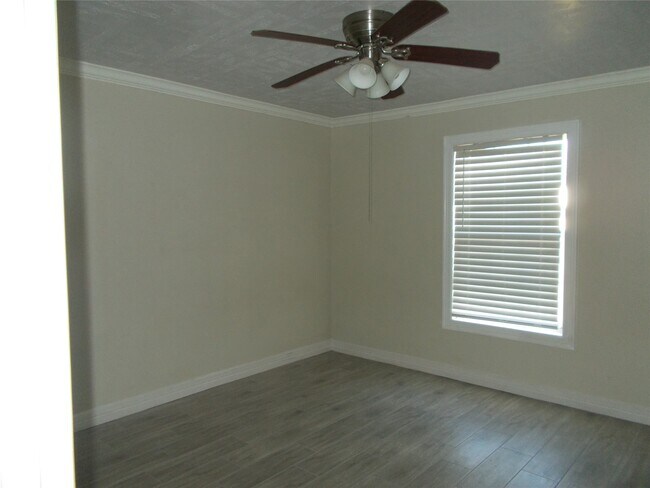 Building Photo - 8152 Garland St