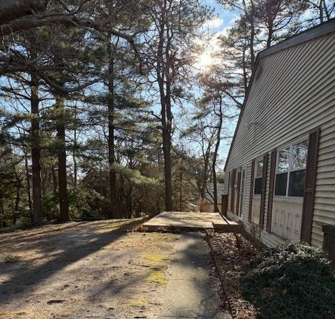 Building Photo - 16 Ivy Ct