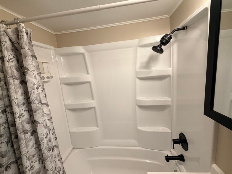 Building Photo - 112 Belle Aire Ave