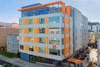 Building Photo - B28