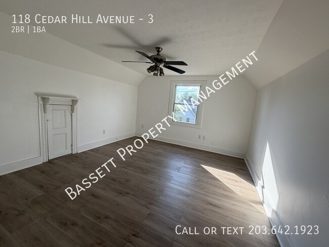 Building Photo - 118 Cedar Hill Ave