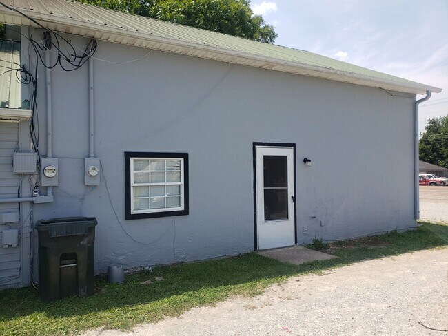 Building Photo - 442 Washington St