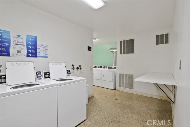 Building Photo - 5585 E Pacific Coast Hwy