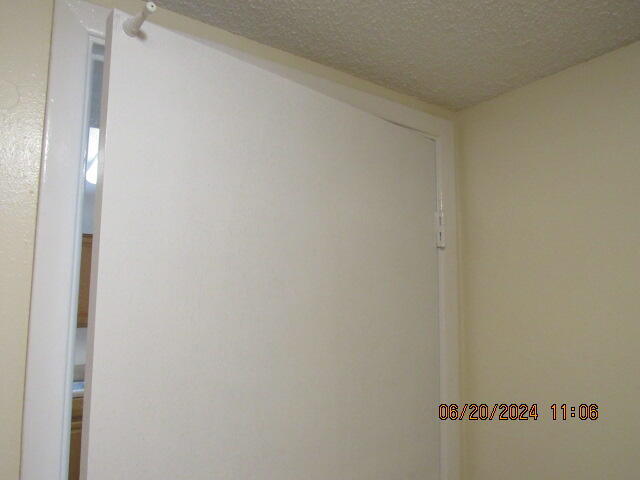 Building Photo - 705 Terrance Ct