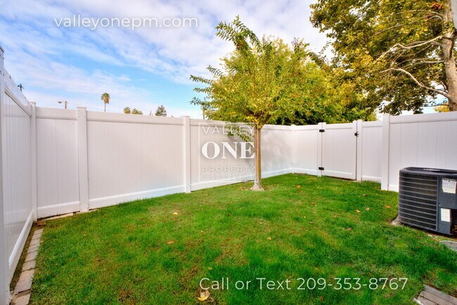 Building Photo - Rare vacancy opportunity in Turlock's fine...