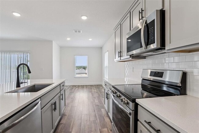 Building Photo - 13112 Siam Dr