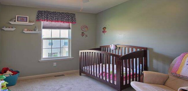Building Photo - 2119 Quail Hollow Dr